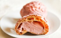 ファミマの新作スイーツ、食べにくいけどめちゃうまだった！！