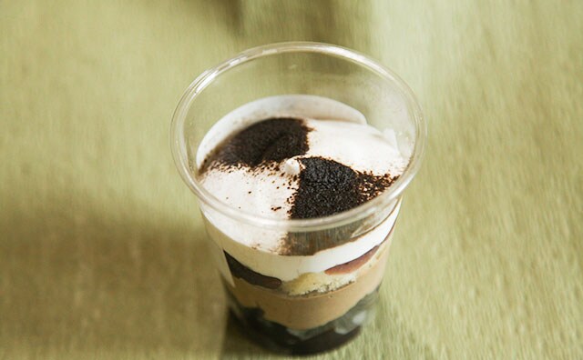 「また買おう」「落ち着く香り」ほうじ茶好きはローソンの新商品を食べるべし!