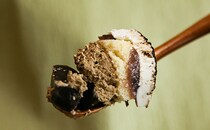 「また買おう」「落ち着く香り」ほうじ茶好きはローソンの新商品を食べるべし！