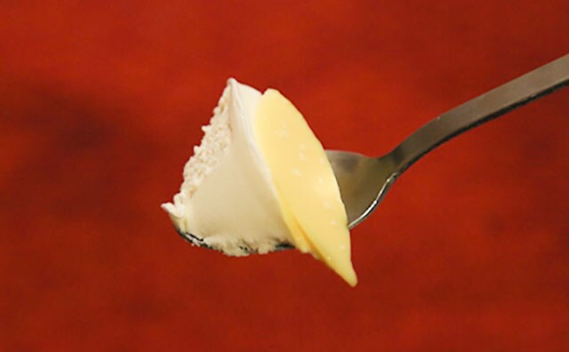 オリーブだと…!? ローソンのおしゃれアイス、みんなも食べて!