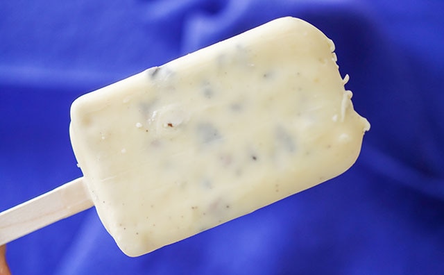 「買い占めたい」「売り切れてた」SNSで話題の白いアイスバー