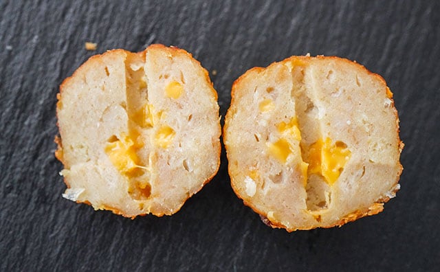 【数量限定】ファミマに肉×チーズ系ホットスナック2種登場