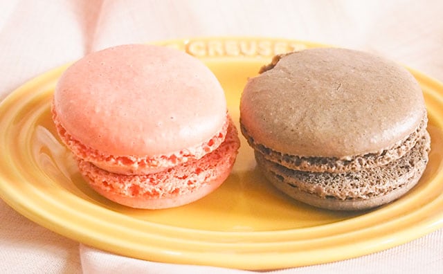 「めっちゃおいしい」「230円の味じゃない」ファミマのマカロンが話題です!!