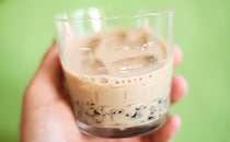 「うますぎる」「3杯飲んだ」話題のローソン新商品を飲んでみた