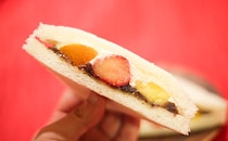 【ローソン新商品】「めちゃくちゃおいしい！」と噂のサンドイッチを食べてみた