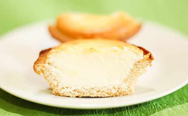 「リピ決定」「濃厚でおいしい」ローソンが解凍時間0分の冷凍スイーツを発売したって!?