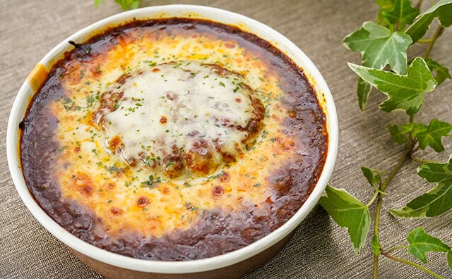 まるごと1個入り!セブン、銘店監修の新商品がたまらない