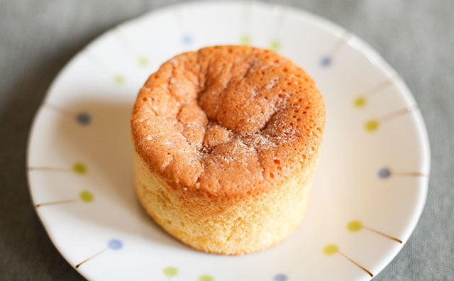 「超おいしい」「ありがとうファミマ」噂のハイブリッドスイーツを食べてみた!