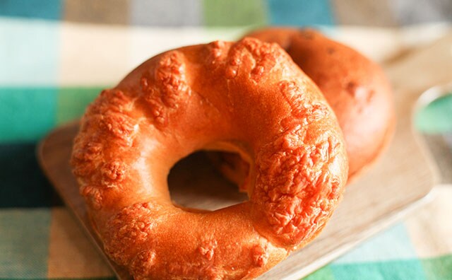 あなたはどっち派？ローソンの新作ベーグルが両方おいしくて迷っちゃう…！