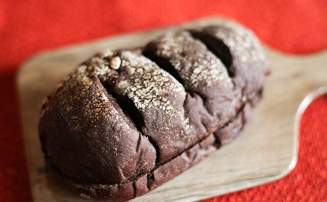 チョコたっぷりで幸せ！ローソンの“黒いかたまり”が最高すぎた！