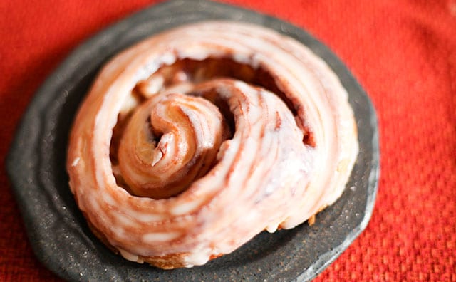 名前が気になって買ったローソン新作パンが激うまでびっくりした!