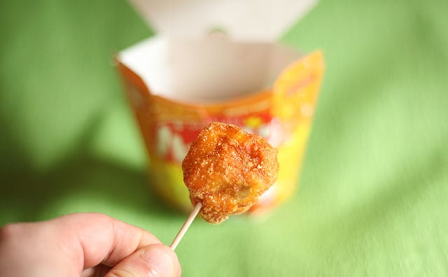 「からあげクン」が国民的お菓子とコラボした!?