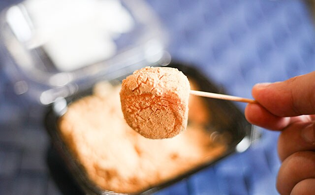 マジで一瞬…！ローソンのわらび餅、衝撃のやわらかさだった！！