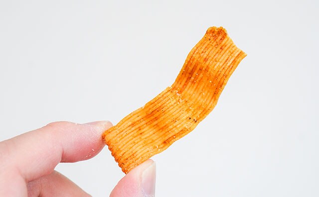 食べる手がとまらない!ココイチコラボのスナック菓子が発売に