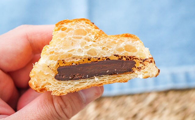 期間限定で増量中！セブン菓子パン、めっちゃ量が多い！