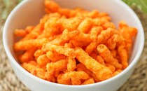 ファミマ先行！124円スナック菓子が強烈にうまい！