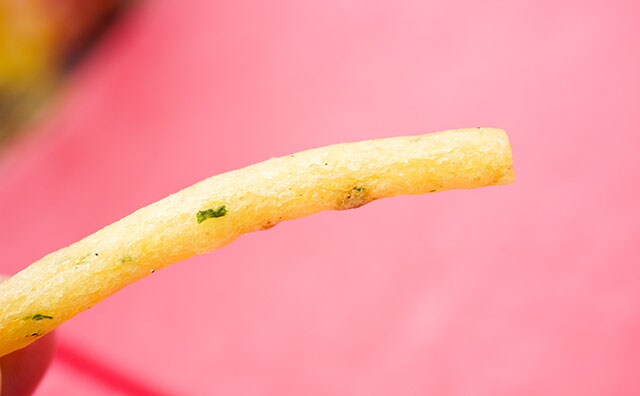 「連日食べてる」「甘じょっぱくておいしい」新しい「じゃがりこ」がクセになる！