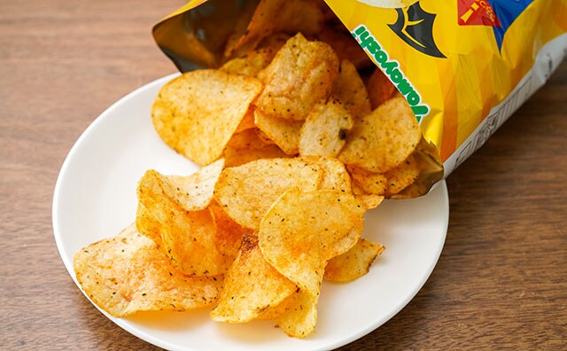 ついにセブンでも発売!新感覚のポテトチップスがクセになる