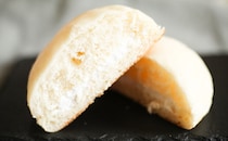 地域限定なの…？ローソンの“真っ白パン”が超おいしい！！