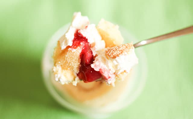 こっちの方が好きかも！ローソンの人気スイーツがパフェになった!?