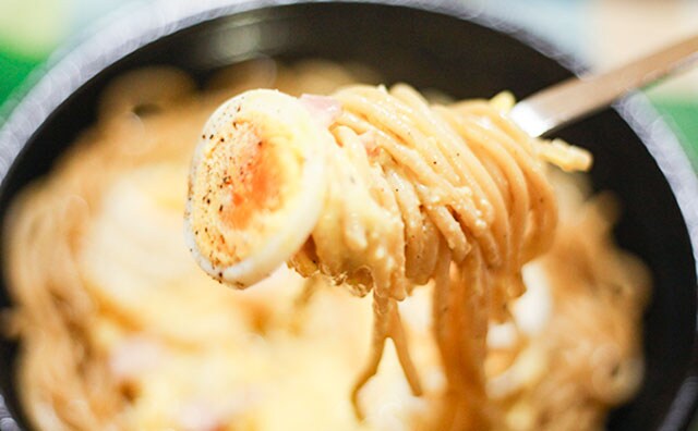 普通のやつと何が違う?ローソンの「焼カルボナーラ」を食べてみた