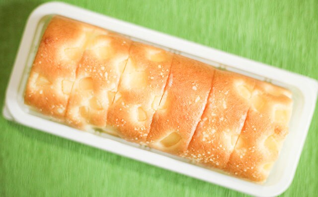 「バランス最高」「めっちゃチーズ」もち食感ロール史上No.1出たかも!!