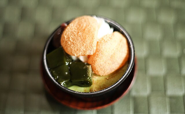 「リピートしたい」「うますぎる」抹茶好きにおすすめのファミマスイーツ!