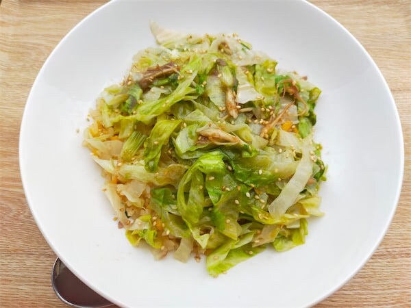 【ミシュラン常連店】旬のレタスと「え、パクチーの根っこ⁉」で絶品炒飯作ってみた！【野菜使いの裏ワザ】