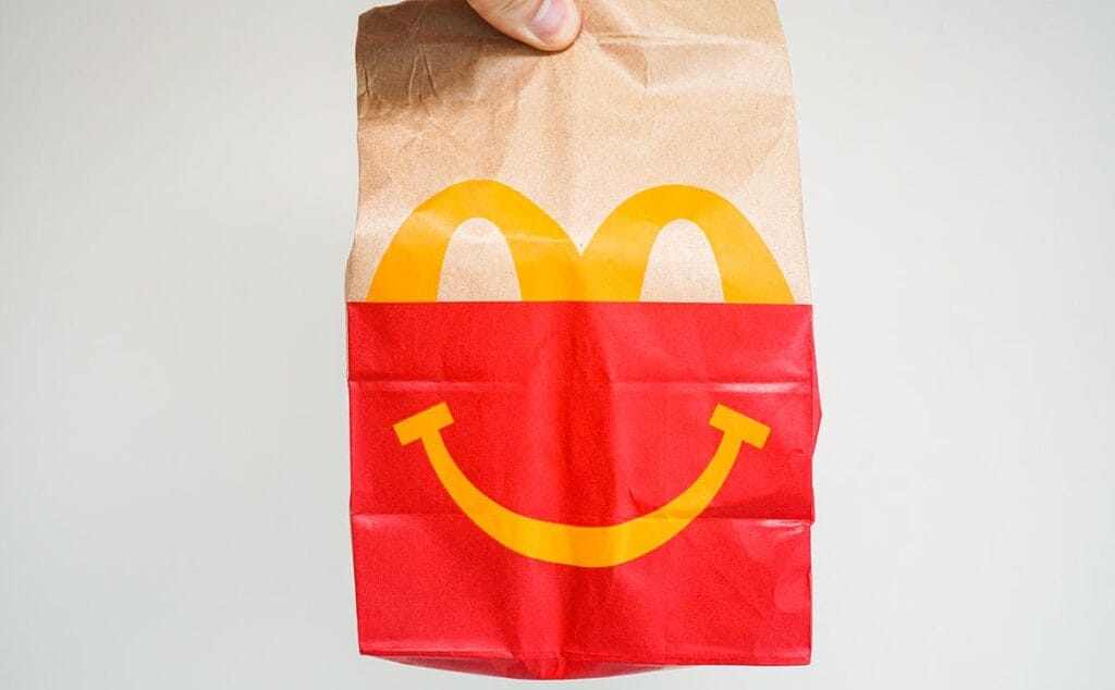 「辛いけどおいしい」「最高です」話題のマックバーガーが刺激的