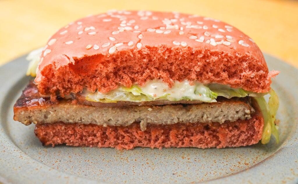 「普通のより好き」「ちょっと辛い」ダブチじゃないマック新商品とは