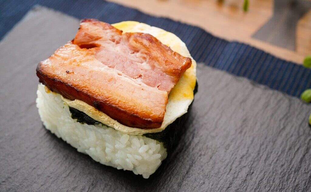 セブンの270円おにぎり、高いけどめっちゃうまい!