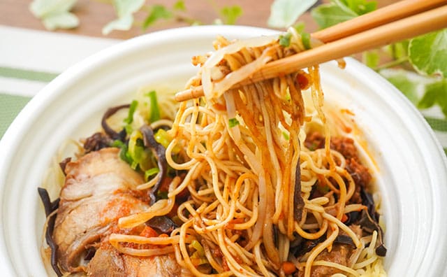 【セブン】有名店監修の新作麺がめっちゃうまい!