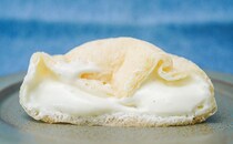 超限定商品！セブンの真っ白スイーツがウマい！