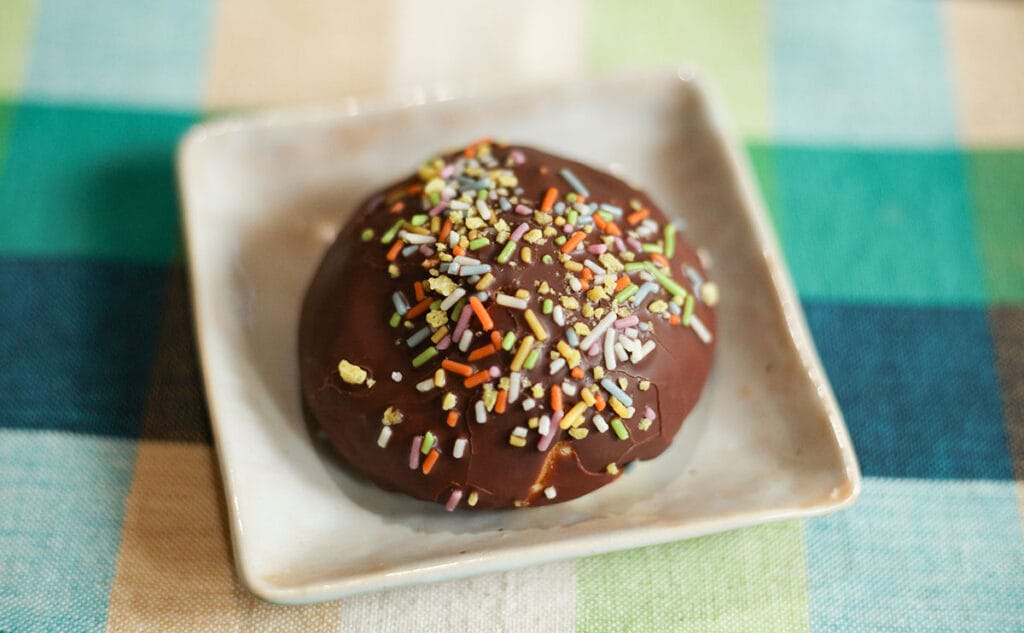 チョコがとろ～り！ミニオンコラボの「もちぷよ」がうまでした！！