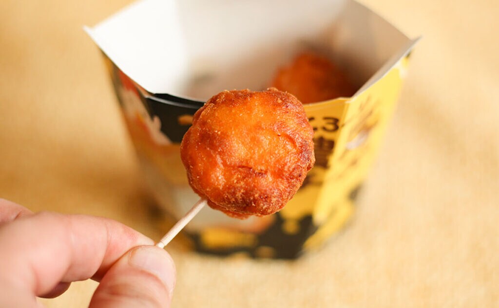 「最高傑作」「神」おいしいと噂の「からあげクン」を食べてみた