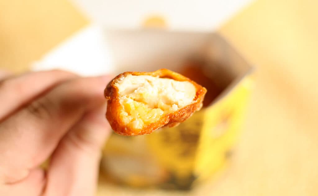 「最高傑作」「神」おいしいと噂の「からあげクン」を食べてみた