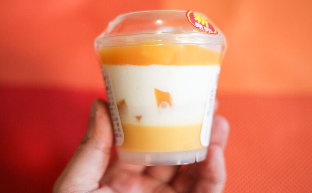 「死ぬほどおいしい」「マンゴーごろごろ」ファミマの夏っぽスイーツにハマり中!