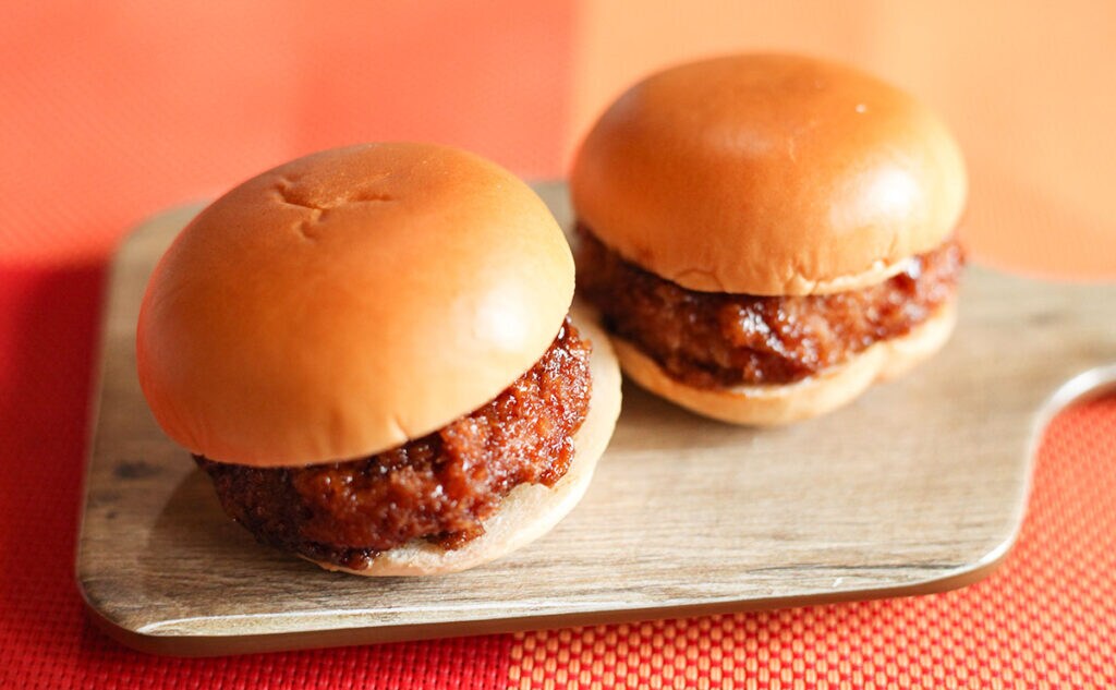 ローソンのミニバーガーが“ちょっと食べ”にピッタリすぎる!