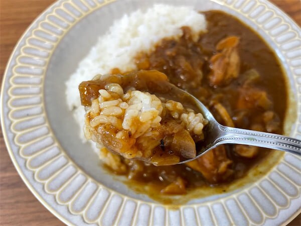 【リュウジさん考案】「無限カレー」は市販のルウでお店の味♡りんごと玉ねぎを“丸々1個”使うのがミソ♪