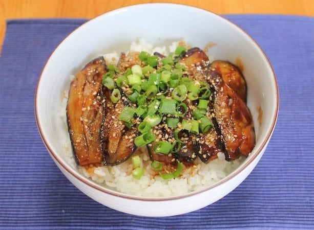 【プロレスラーYAMATO直伝】なんちゃって「うな丼」⁉「なすのかば焼き丼」作ってみた！【超コク＆トロトロ～】