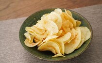 【限定】人気ポテトチップスが「やみつき」味に進化