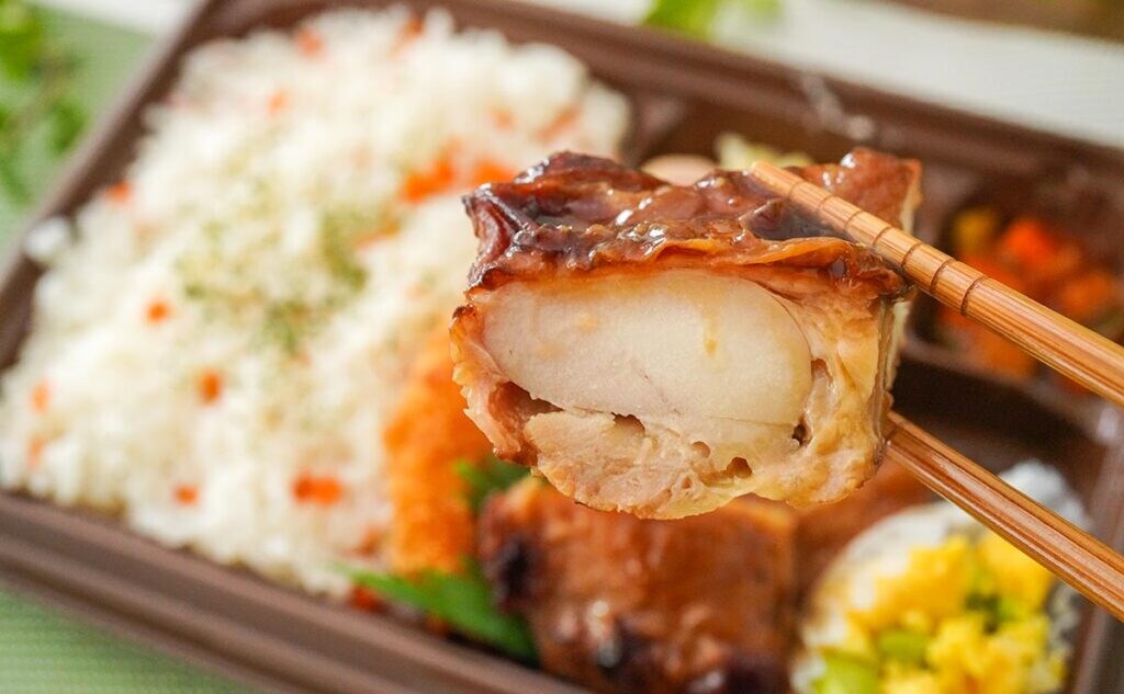 セブン「洋風ミックス幕の内」の組み合わせが最高