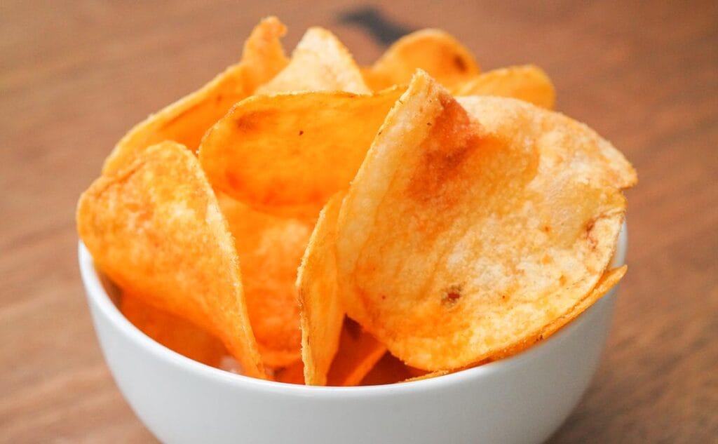 【コンビニ先行】山芳製菓の人気ポテトチップスがついに復刻