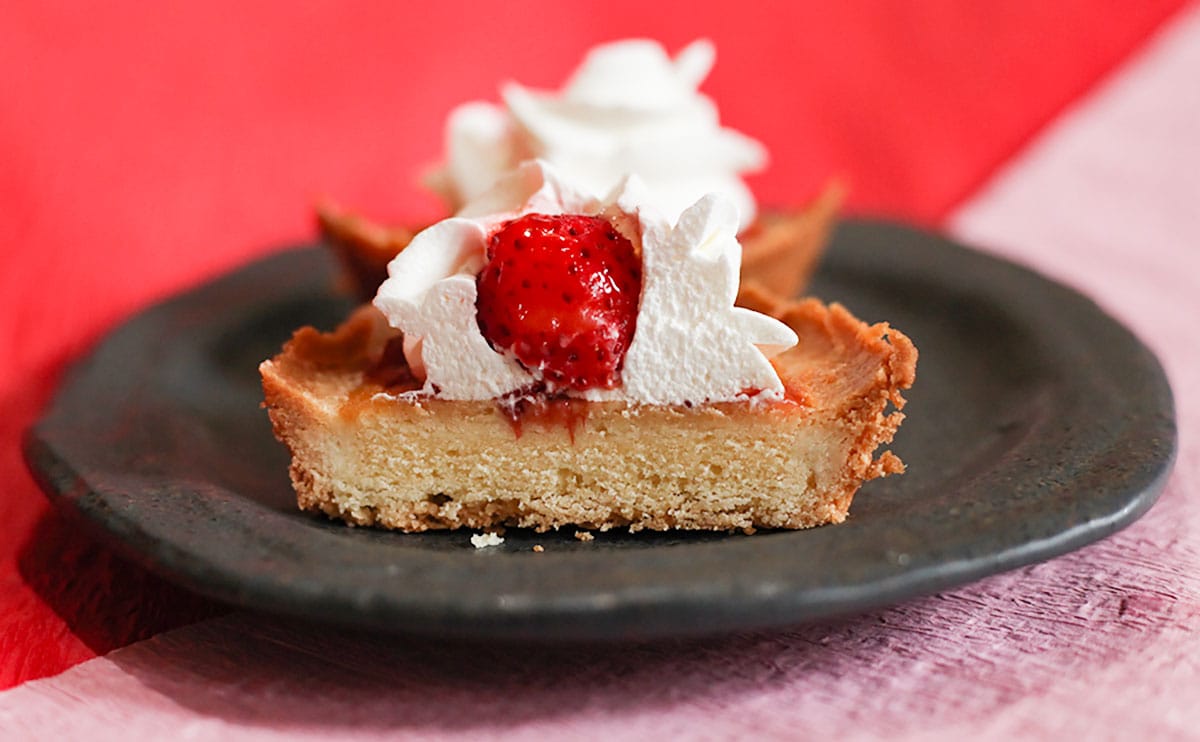 フルーツたっぷり！ローソンのタルトアソートは贅沢感あり！