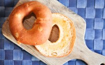 はちみつ×レモン！ローソンのベーグルがもっちりおいしい！