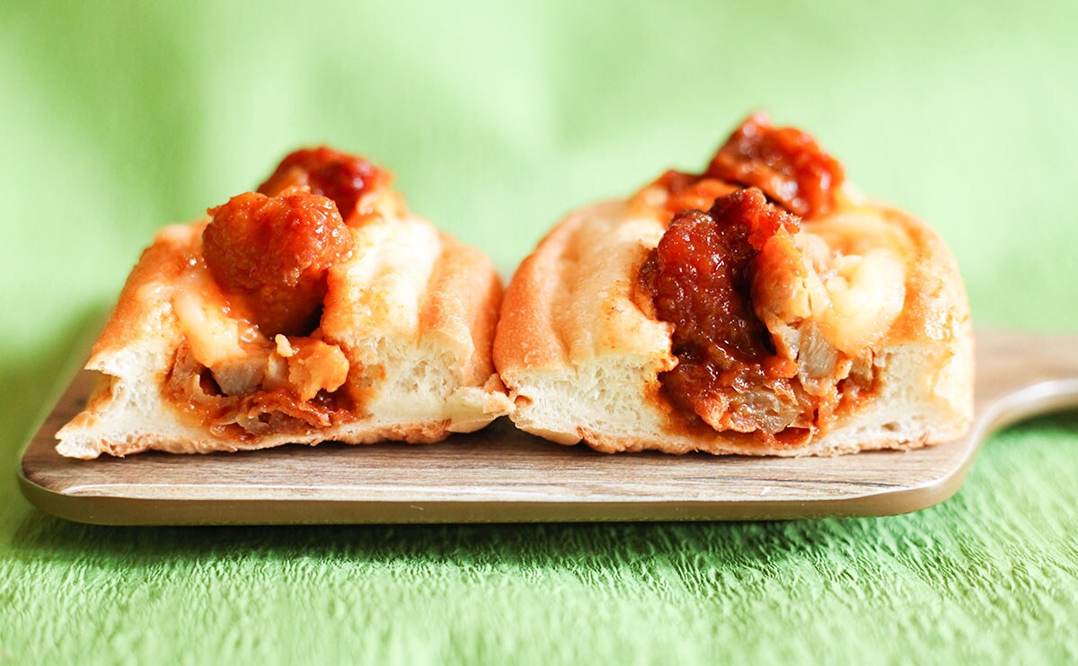 これぞ旨辛!!ローソンの新作ドッグがうますぎて即リピ!