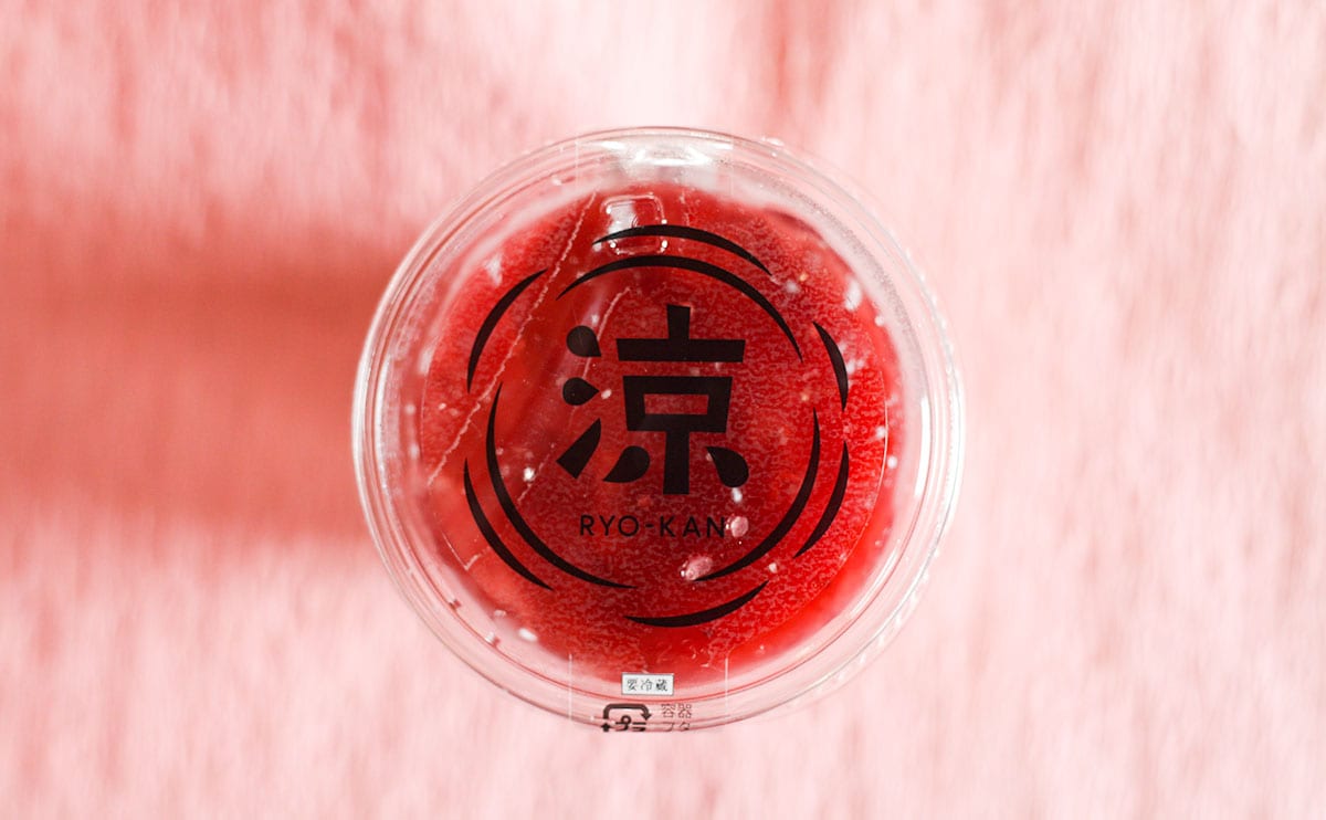 いちご×杏仁！さっぱり食べられるローソン新作スイーツとは？