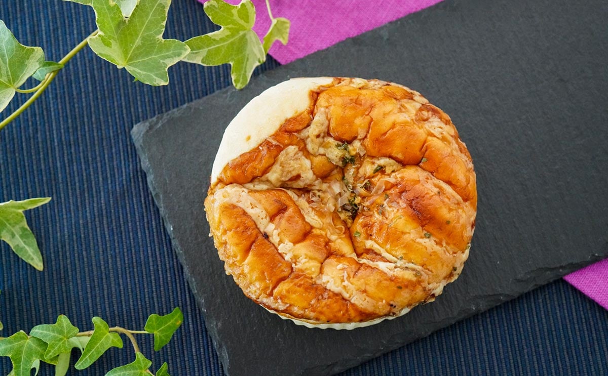 「濃いめでうまい」「お祭り気分」ファミマの新作パンにハマる