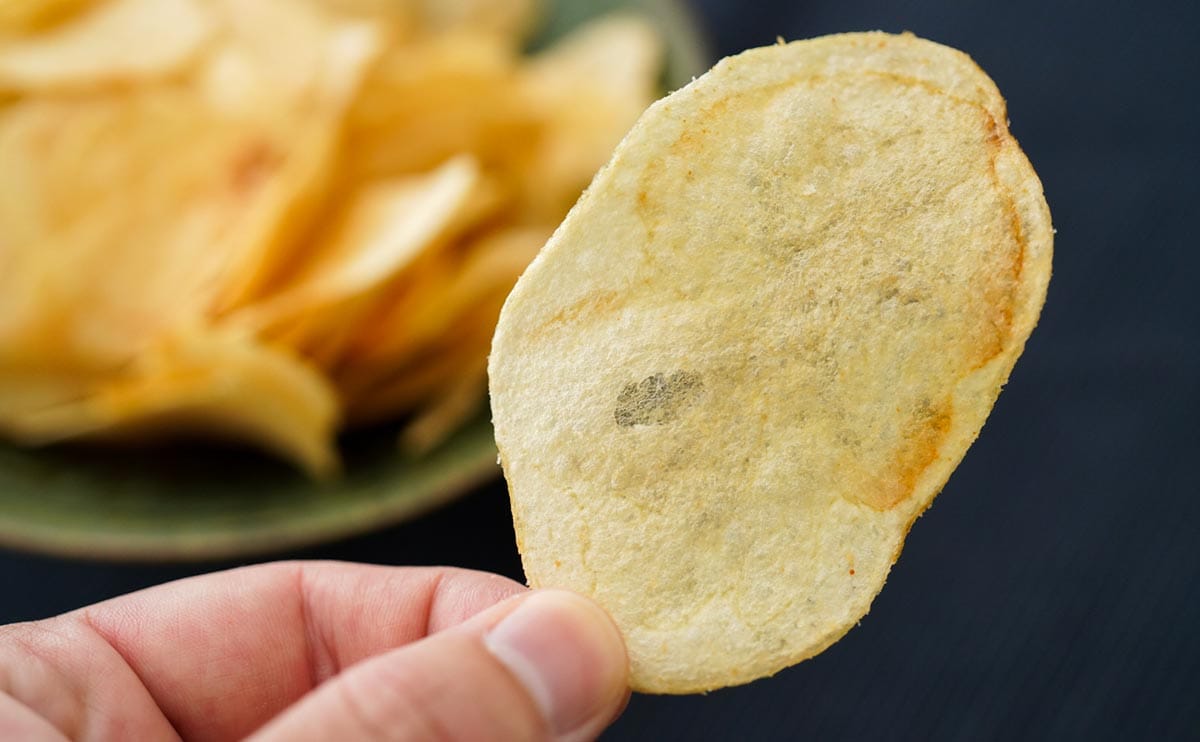 【ファミマ限定】高級食材を使ったカルビーのポテトチップスが至福すぎ