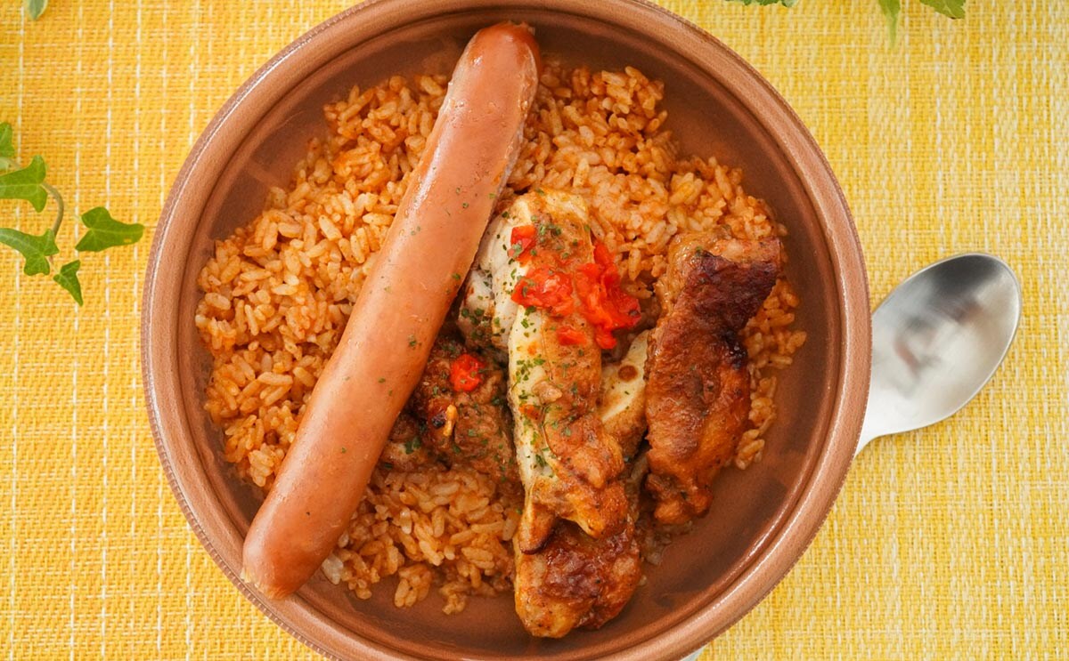 【ソーセージめちゃ長】セブン新作弁当が茶色すぎて最高！